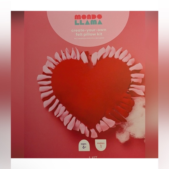 Mondo Llama Other - DIY Heart Felt Pillow Kit